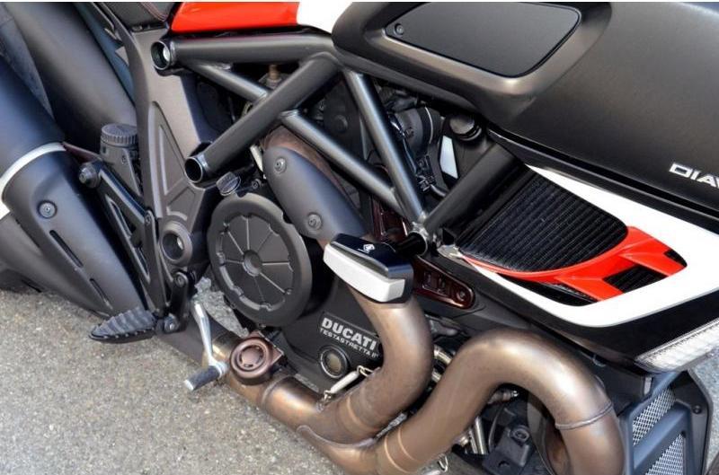 PTDV01 - DUCABIKE Ducati Diavel 1200 (10/18) Frame Crash Protection Siders – Accessories in the Motoraider Motorcycle Aftermarket Accessories and Parts Online Shop