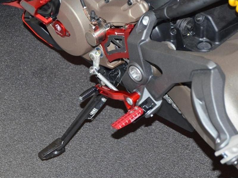 RPLC11 - DUCABIKE Ducati Monster 821 / 1200 Shift Lever – Accessories in the Motoraider Motorcycle Aftermarket Accessories and Parts Online Shop