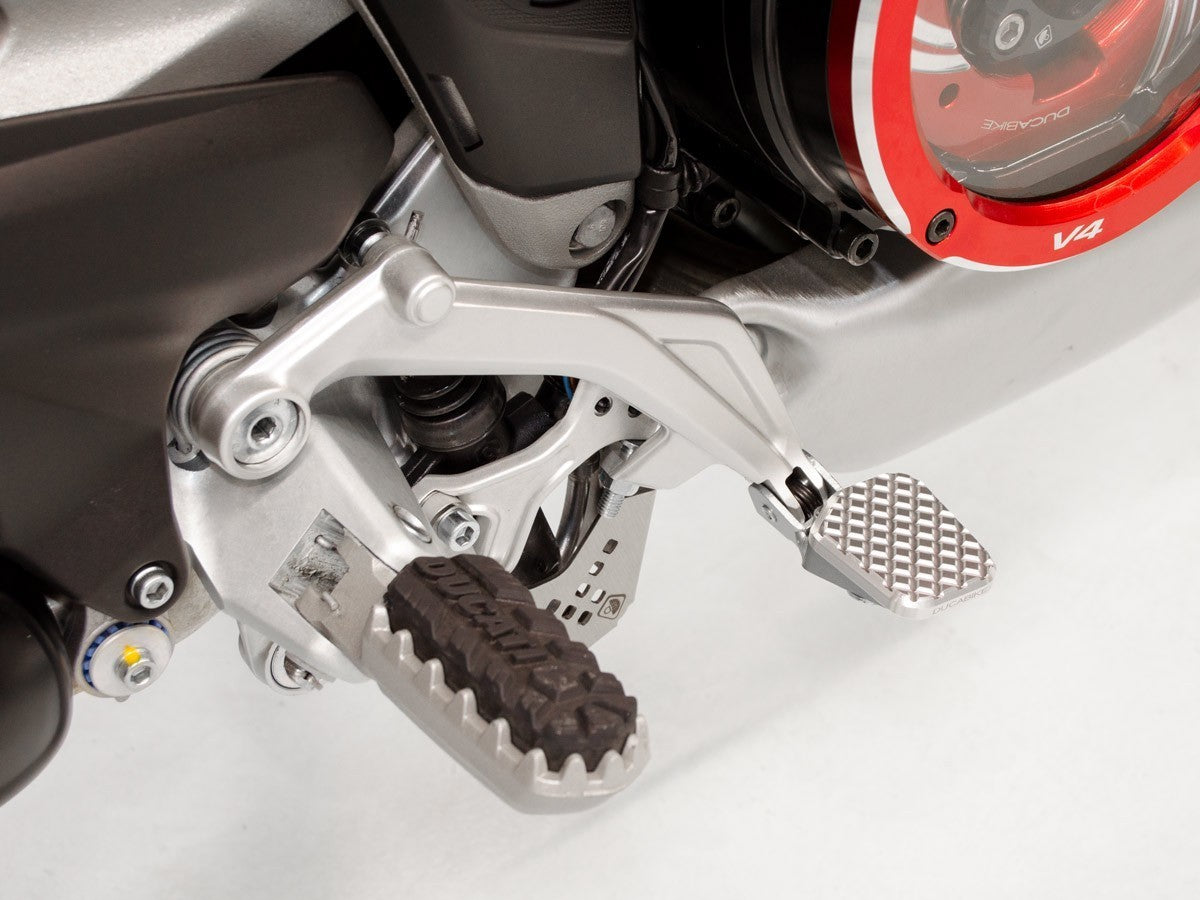 RPPIS01 - DUCABIKE Ducati Multistrada V4 (2021+) Rear Brake Pedal Extension – Accessories in the Motoraider Motorcycle Aftermarket Accessories and Parts Online Shop