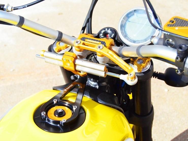 Ducati Scrambler (15/22) OHLINS Steering Damper + DBK / DUCABIKE Mounting Kit & Fuel Tank Cap – Accessories in the Motoraider Motorcycle Aftermarket Accessories and Parts Online Shop