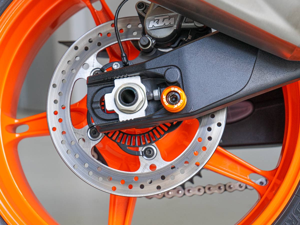 SCP05 - DBK KTM 990 Duke (2024+) Rear Stand Support Kit – Accessories in the Motoraider Motorcycle Aftermarket Accessories and Parts Online Shop