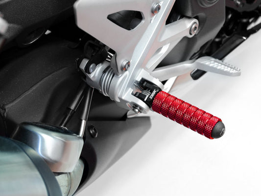 DBK DUCABIKE KPDM01+KAPM16 Ducati Panigale V4 / Streetfighter V4 (2025+) Footpegs (pilot; sport version; including adapters) – Accessories in the Motoraider Motorcycle Aftermarket Accessories and Parts Online Shop