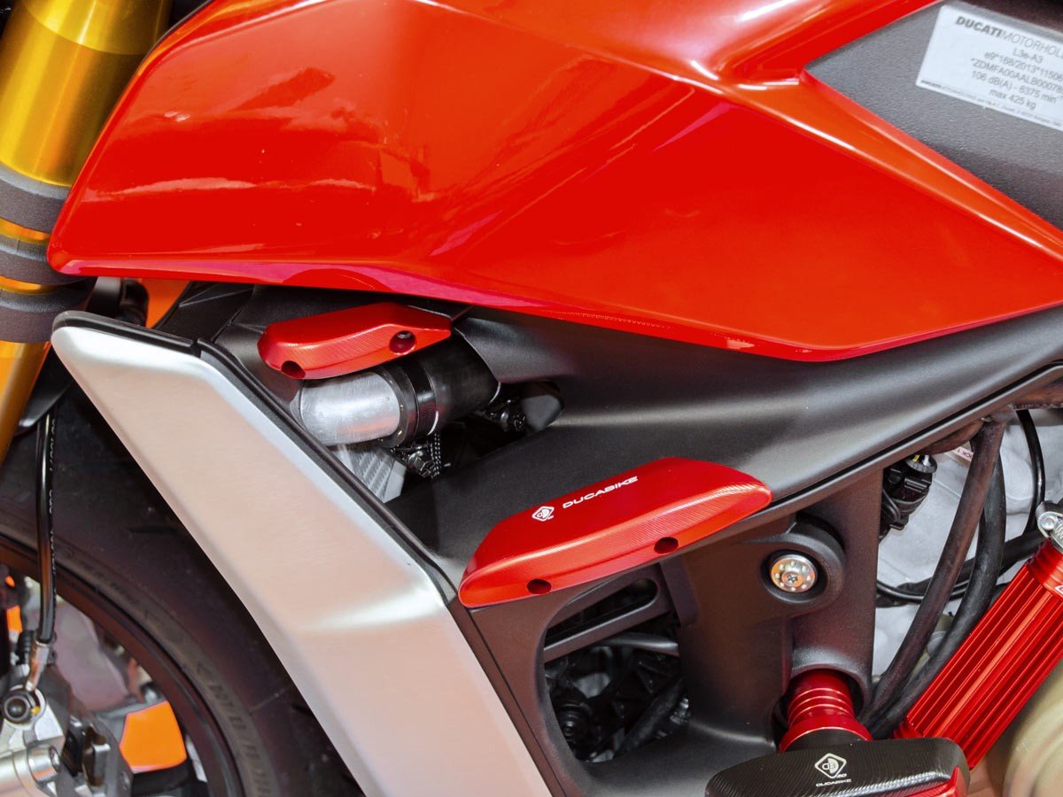 TCA01 - DUCABIKE Ducati Streetfighter V4 Wings Removal Protection Covers – Accessories in the Motoraider Motorcycle Aftermarket Accessories and Parts Online Shop