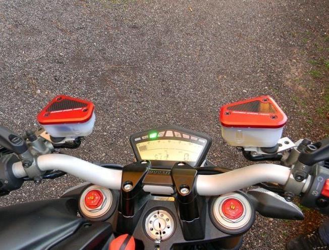 TLS03 - DUCABIKE Ducati Front Fluid Tanks caps – Accessories in the Motoraider Motorcycle Aftermarket Accessories and Parts Online Shop