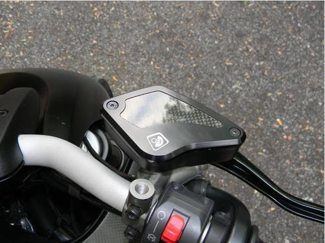 TLS05 - DUCABIKE Ducati Diavel / XDiavel Front Fluid Tanks caps – Accessories in the Motoraider Motorcycle Aftermarket Accessories and Parts Online Shop
