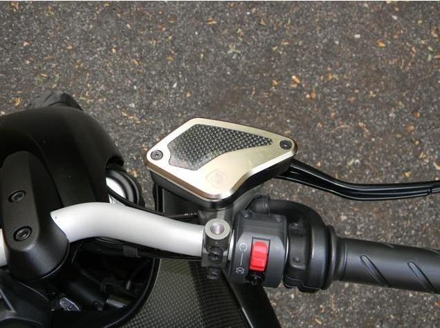 TLS05 - DUCABIKE Ducati Diavel / XDiavel Front Fluid Tanks caps – Accessories in the Motoraider Motorcycle Aftermarket Accessories and Parts Online Shop