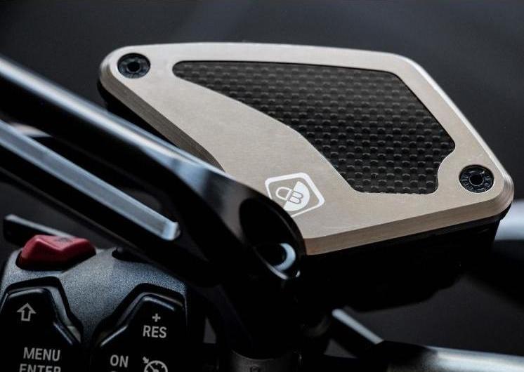 TLS05 - DUCABIKE Ducati Diavel / XDiavel Front Fluid Tanks caps – Accessories in the Motoraider Motorcycle Aftermarket Accessories and Parts Online Shop