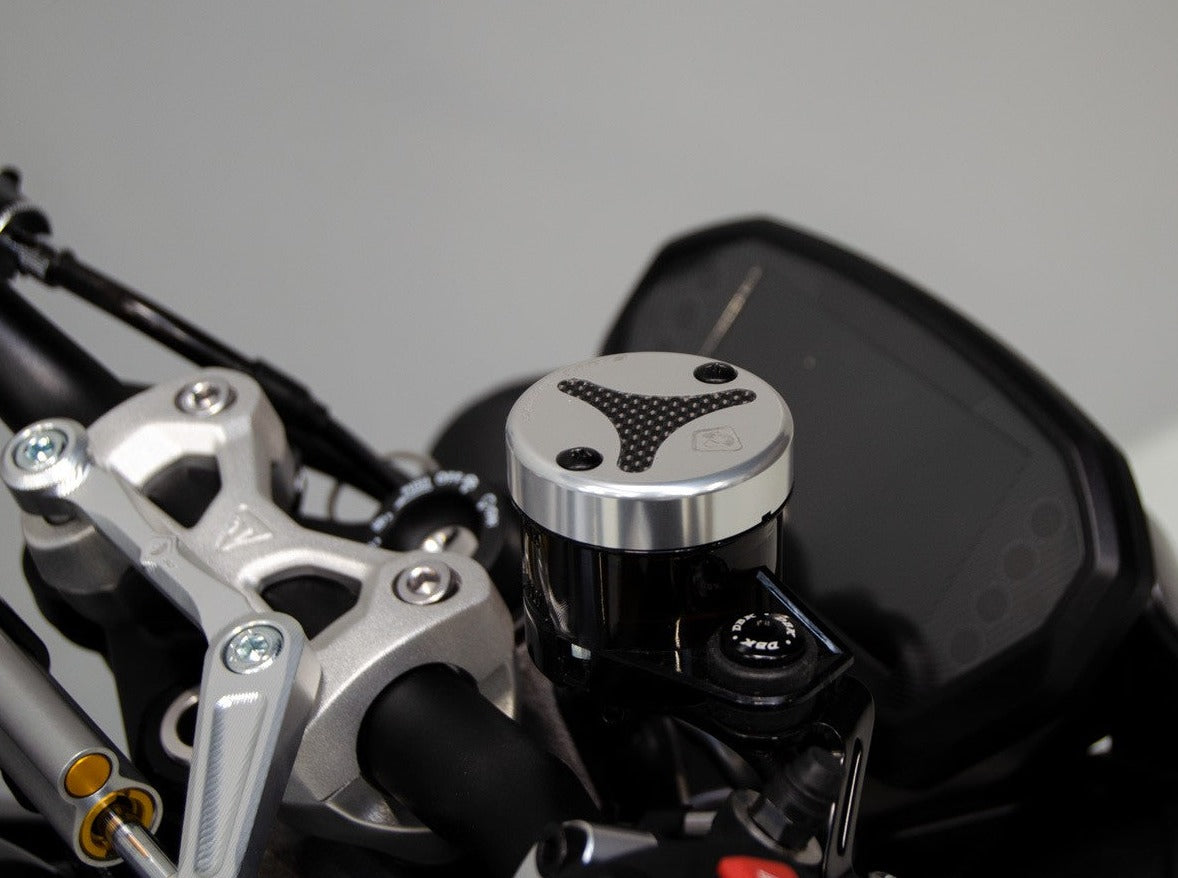 TLS09 - DBK Triumph Street Triple 765 Front/Rear Brake Fluid Tank Cap – Accessories in the Motoraider Motorcycle Aftermarket Accessories and Parts Online Shop