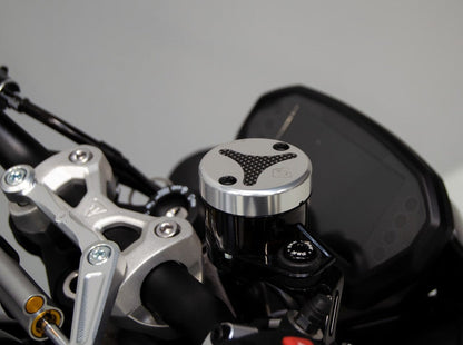 TLS09 - DBK Triumph Street Triple 765 Front/Rear Brake Fluid Tank Cap – Accessories in the Motoraider Motorcycle Aftermarket Accessories and Parts Online Shop