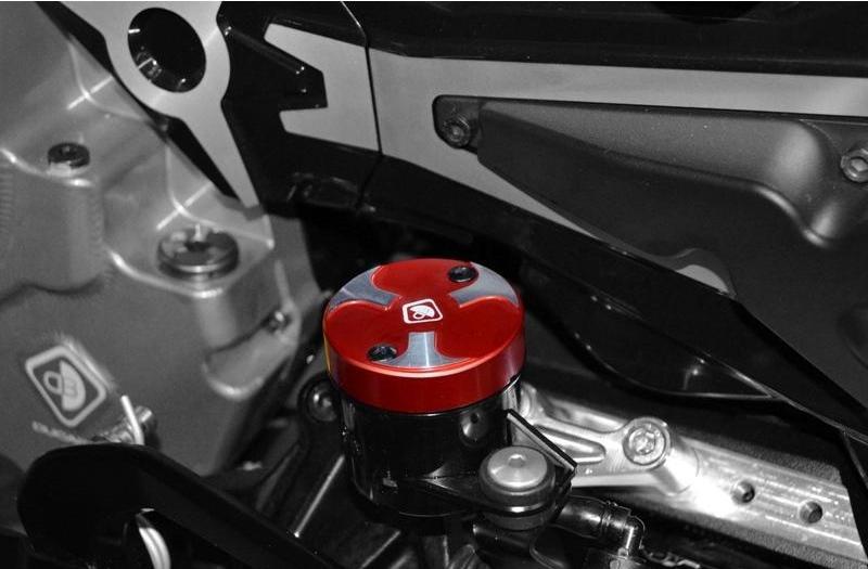 TLS11 - DUCABIKE Ducati Front/Rear Brake Fluid Tank Cap – Accessories in the Motoraider Motorcycle Aftermarket Accessories and Parts Online Shop