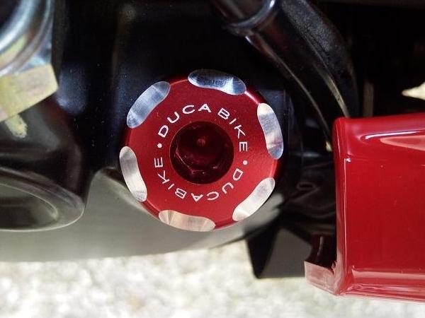 TOS01 - DUCABIKE Ducati Engine Oil Cap – Accessories in the Motoraider Motorcycle Aftermarket Accessories and Parts Online Shop