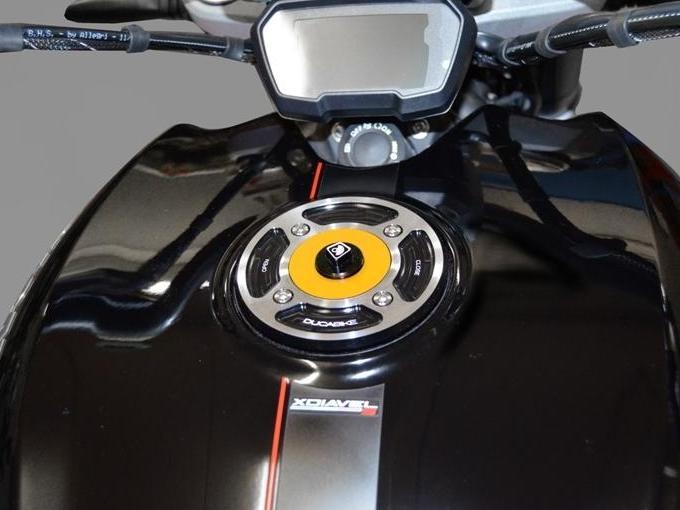 TSB07 - DUCABIKE Ducati Fuel Tank Cap – Accessories in the Motoraider Motorcycle Aftermarket Accessories and Parts Online Shop