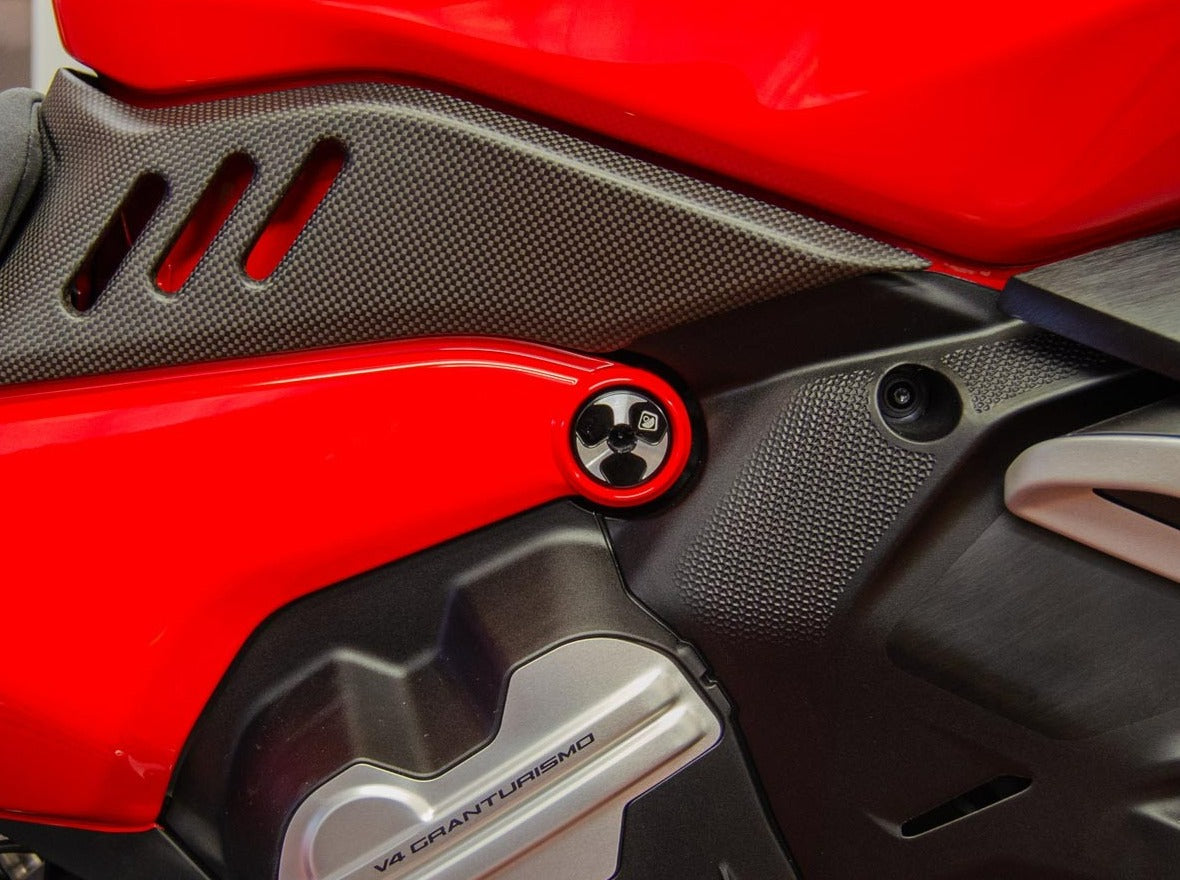 TTF09 - DBK Ducati Diavel V4 (2023+) Kit Side Caps – Accessories in the Motoraider Motorcycle Aftermarket Accessories and Parts Online Shop